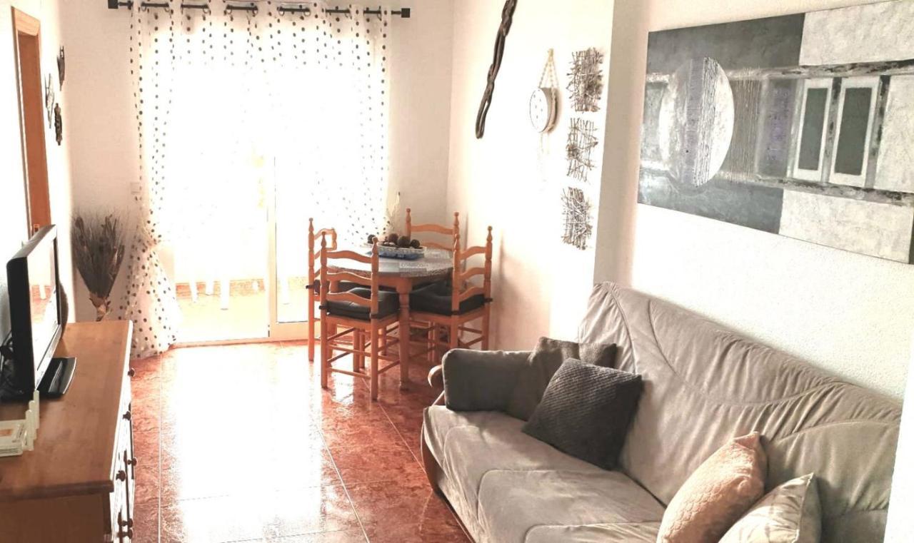 Apartamento Los Gases Torrevieja Esterno foto